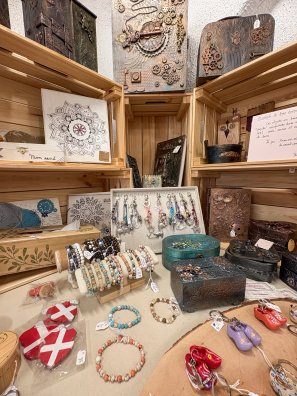 ALBERTVILLE - L'arbre à plumes ETE 2025-©infosnews-25.jpg