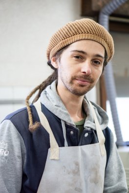 Bourg-Saint-Maurice-Samy Nakache-Forgeron-Coutellerie-Artisanat-Les Nuages d'acier-La Friche-HIVER 2026©infosnews-43.jpg