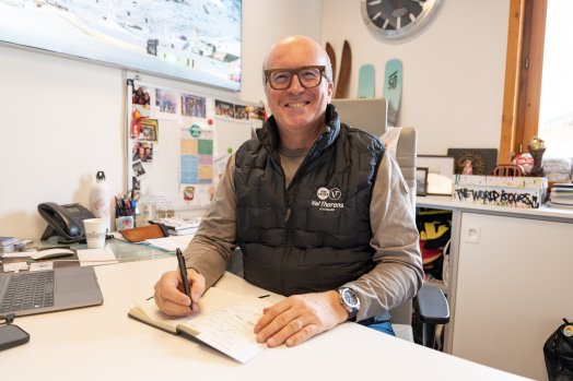 240228_Portrait_Vincent - L.Brochot - OT Val Thorens_-2.jpg