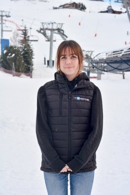 LES MENUIRES - Jade Matifas - Cheffe de rang - Le Comptoir- HIVER 2026-©infosnews-1.jpg