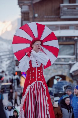 2024-12-24_CourchevelTourisme_Noel_Courchevel1850_Photo©DavidANDREWOJ-DSC_0503 copie.jpg