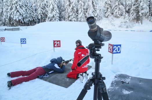 biathlon initiation ESF - Peisey -hiver2025-©infosnews-171.jpg