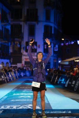 PHOTO-2025-12-31-13-34-18 5.jpg