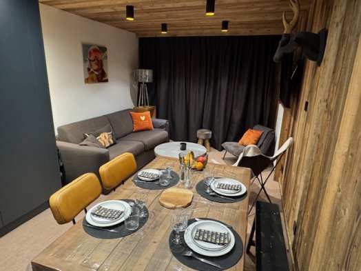 Les menuires Ghislaine séjour.jpg