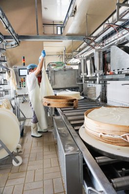 BOURG-SAINT-MAURICE - Coopérative laitière de Beaufort - Site de fabrication-HIVER 2026©infosnews-14(1).jpg