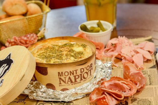 CDF - Le Lou Bar - Les Menuires-hiver2025-©infosnews-108.jpg