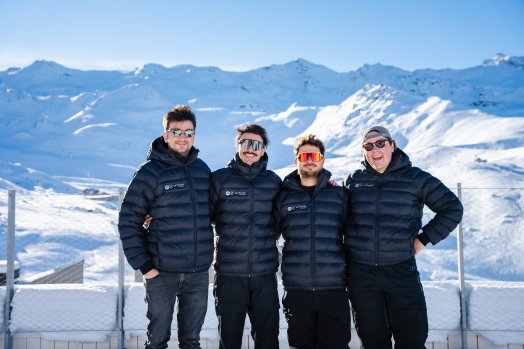 Florent à gauche - 251209_photos_équipe_©Aurélien.Droux_OTValThorens-7 (1).jpeg