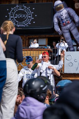250419-cosmic-mountain-festival-c-villette-ot-val-thorens-16-69c2baa0b0888914536304-69ca702ab9e5b155760363.jpeg
