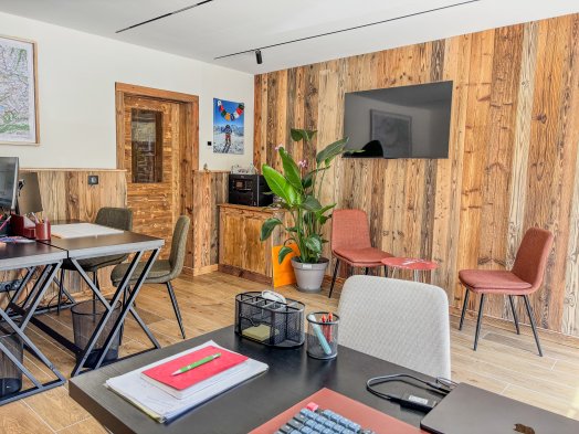 Locaux RAP IMMOBILIER Moûtiers Savoie-2.jpeg