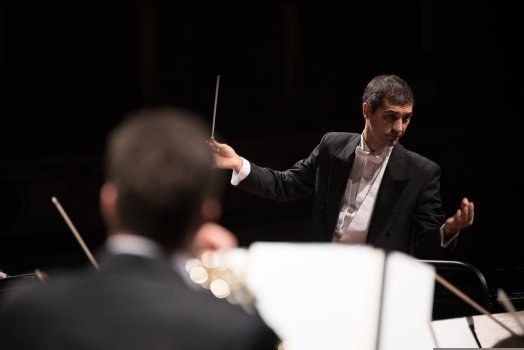 artesitalia-conductor-5157153.jpg