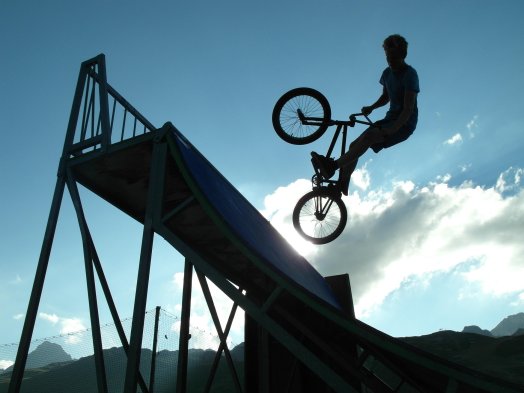 jhagen-bmx-1206367_1920.jpg