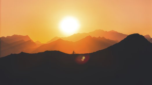 Hugues Garcia - Sunset on the ridge.jpeg