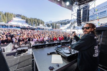 Courchevel-Le Barn Studio-Concert, Festival Folie Douce, backstage, bob sinclar, dj, dj set, event, foule, front de neige, musique, public, scene, show, snowfront, Événement-2027-05-12.jpg