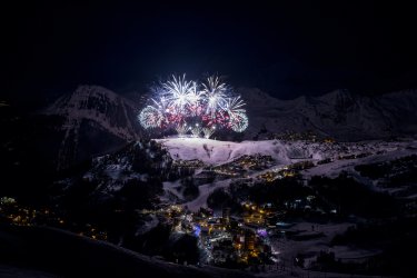 Feux_d_artifice_nouvel_an-JNJ_Photo-22432.JPG