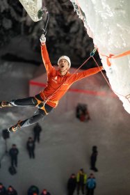 Demi-Finale_coupe_du_monde_de_cascade_sur_glace-Nils_Paillard-22600.JPG