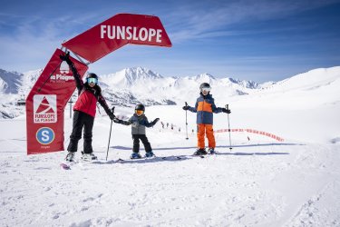 funslope-famille-jnj-photo-23981-67e3daad52f00270439426.jpg