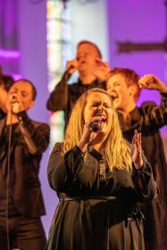 choir-7297500_1280.jpg