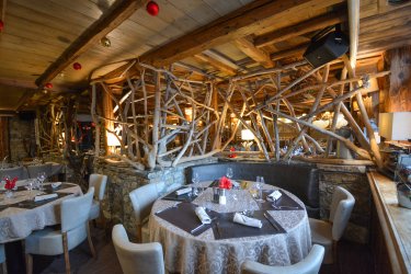 MERIBEL-Coup de fourchette - La Grange-HIVER 2026©infosnews-7.jpg