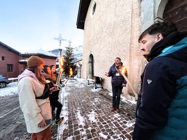 Visite aux flambeaux - Saint-Martin-de-Belleville - HIVER 2023 ©Infosnews-1.jpg