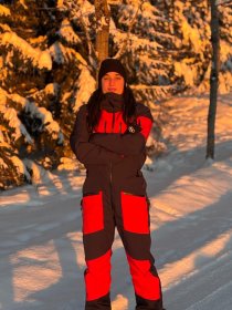 Manon-43987506-769b-4ca6-b2eb-f7e198cfcc84 2.JPG