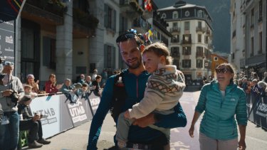DOCU LOUIS PECH_Still040.jpg